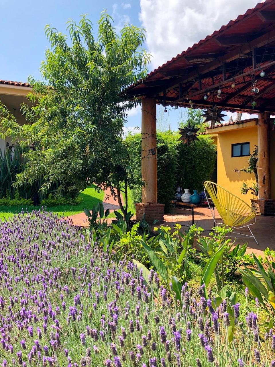 Sandunga Cabanas Boutique Tzintzuntzan Exterior photo
